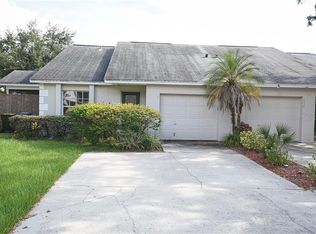 1072 Meadowood Pointe Rd, Lakeland, FL 33811