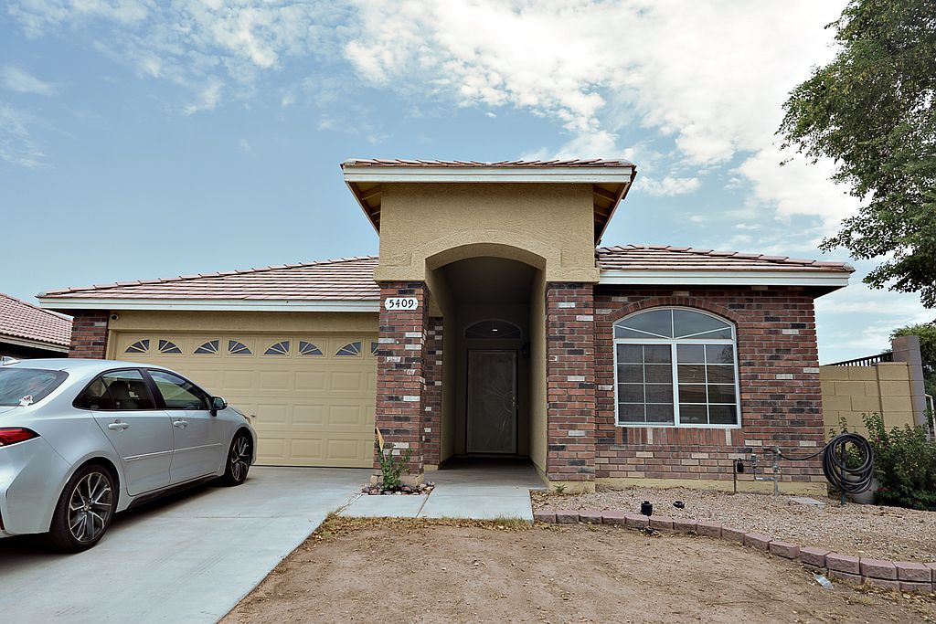5409 S 28th Dr - Property Image