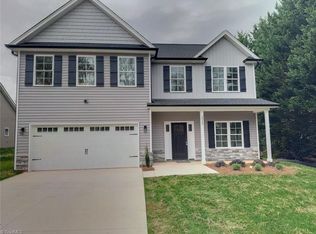 5040 Whitewood Ln, Winston Salem, NC 27104