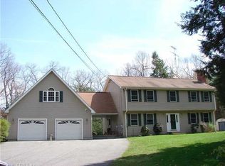 27 Green Rd, Woodstock, CT 06281