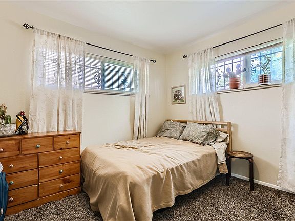 Secondary bedroom