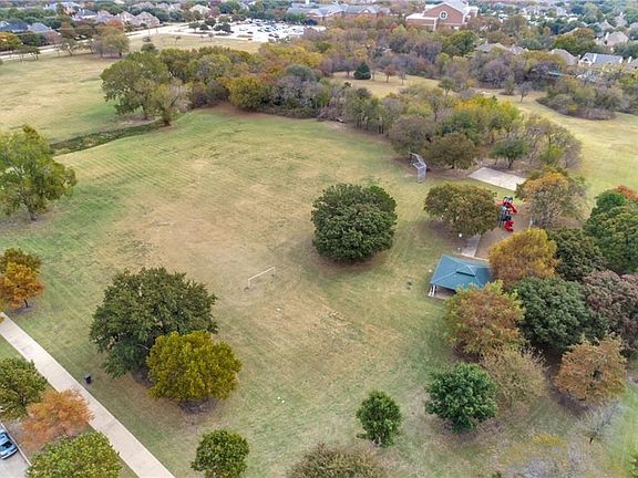 Steeplechase Park Directly behind Steeplechase neighborhood and bordered by Stone Lake Estates and St. Andrew's Methodist Church.