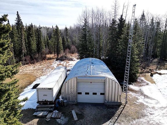 3rd image of 16211 Township Road 534