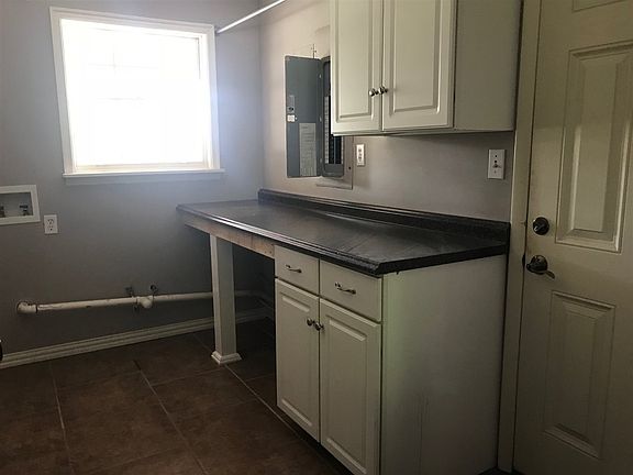 2nd image of 1517 Ramona Dr