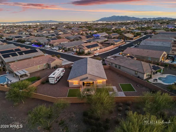 18244 W COLLEGE Drive, Goodyear, AZ 85395