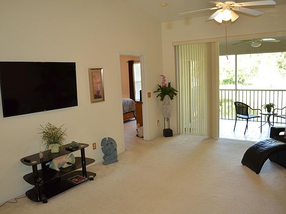 5th image of 14511 Daffodil Dr