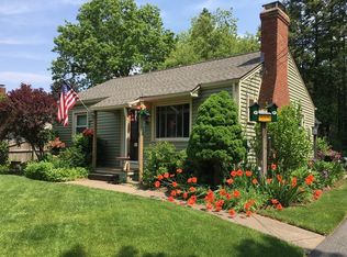 37 Vadnais St, East Longmeadow, MA 01028
