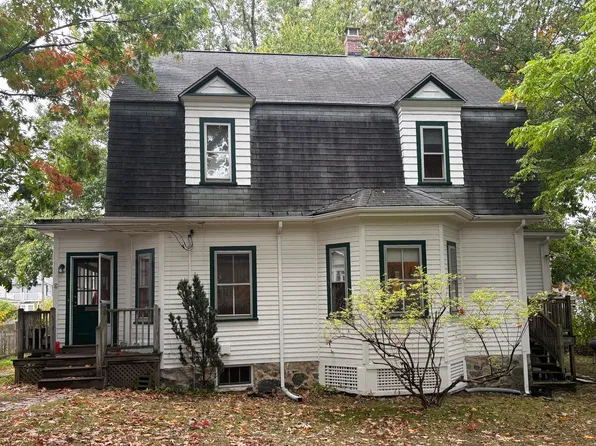 21 Bertson Ave, West Roxbury, MA 02132