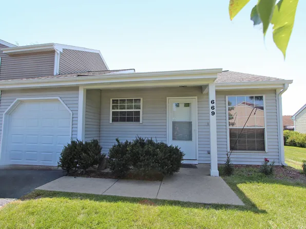 669 Nantucket Way, Island Lake, IL 60042