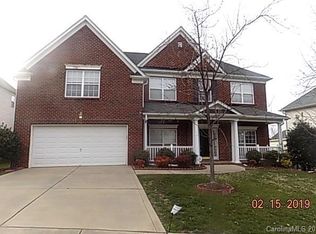 6227 Castlecove Rd, Charlotte, NC 28278