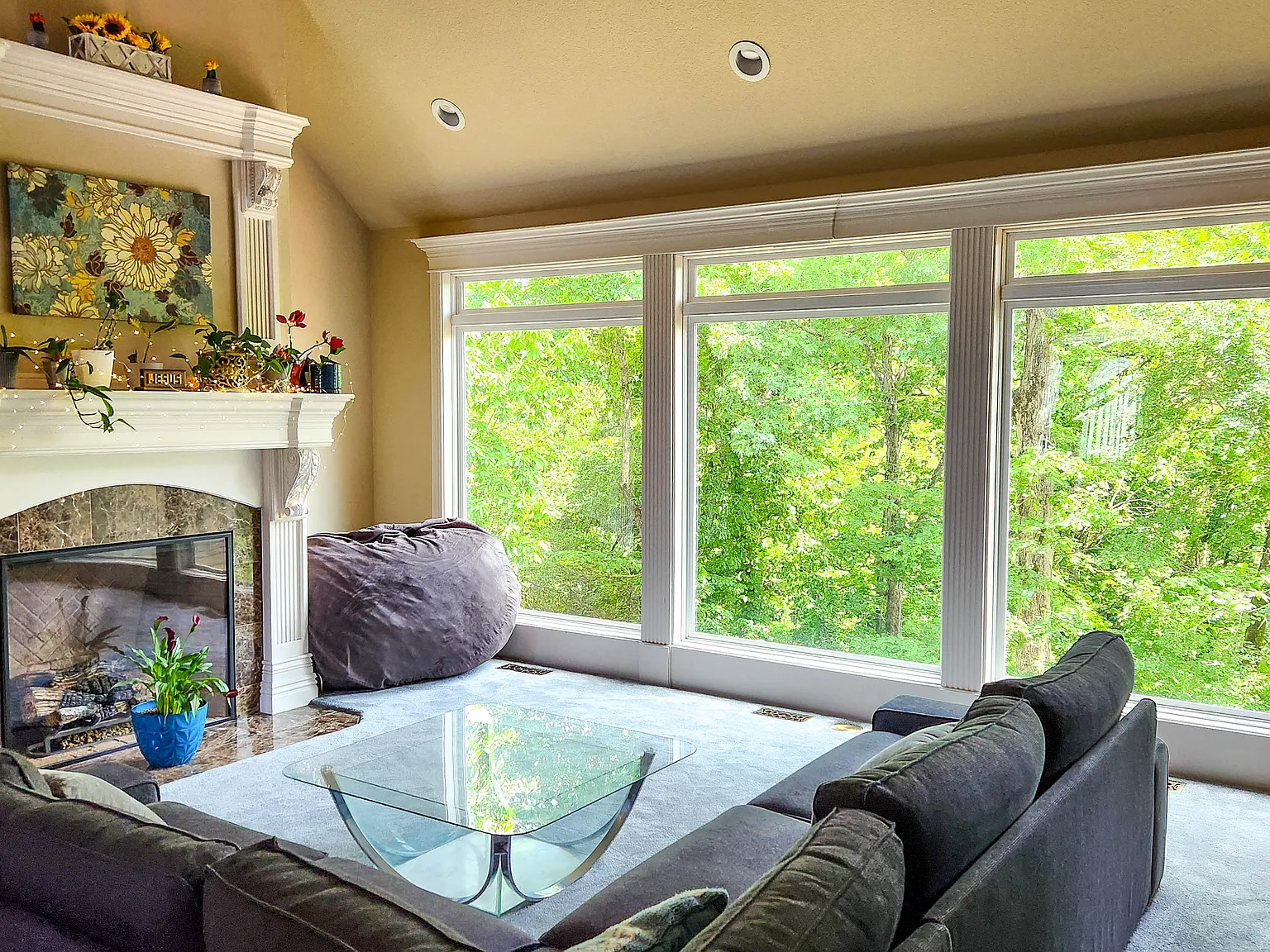 6 bed, 4800 sqft, $4,500 — Photo 4