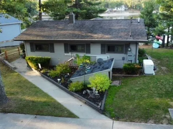 3726 Little Island Dr, National City, MI 48748