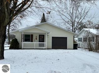 220 Smith St, East Tawas, MI 48730