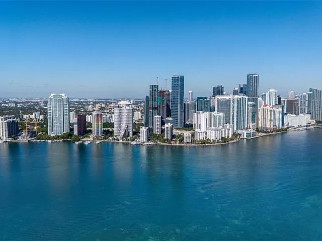 1541 Brickell C406 Ave — Photo 3