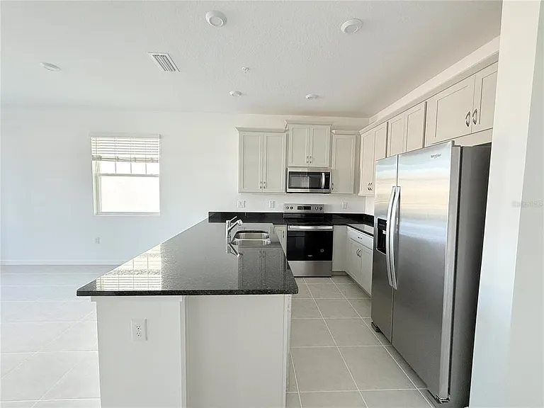 4124 Sadler Rd — Photo 4