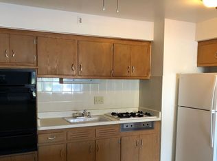 3421 N Oakland Ave #4, Milwaukee, WI 53211