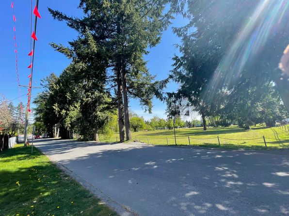 13439 94a Ave, Surrey, BC V3V 1M9