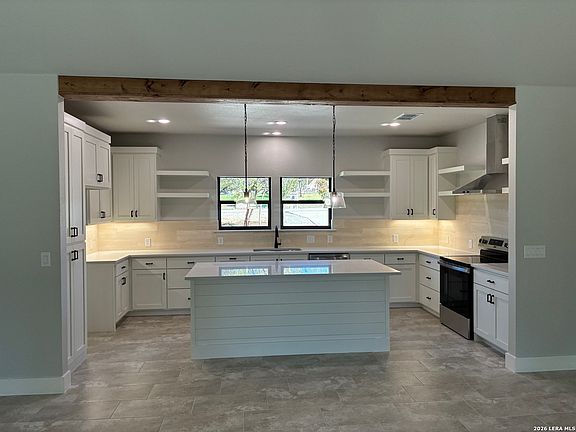 5th image of 1615 Rocky Ridge Loop