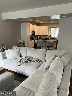 345 Oxer Ct — Photo 3