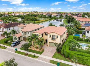 11315 Watercrest Cir E, Parkland, FL 33076