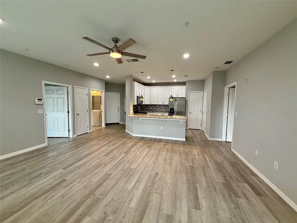 1995 Erving Cir #302