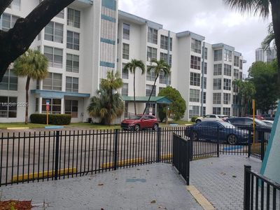 200 177th Dr #4023, Sunny Isles Beach, FL, 33160
