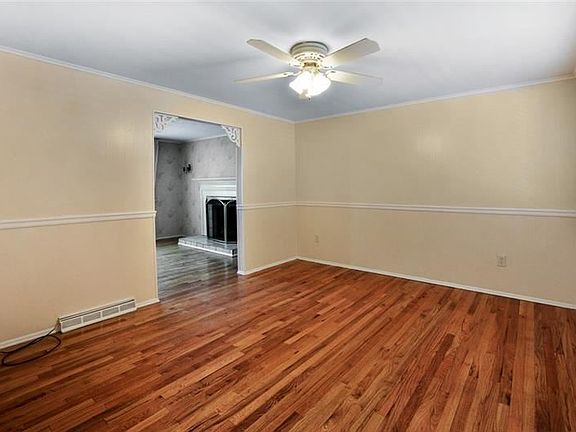 5th image of 104 Wessex Hills Dr