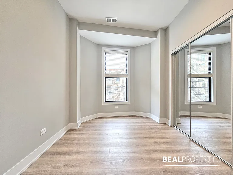 428-38 West Belden — Photo 30