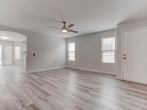 4th image of 4899 Lunetto Ave