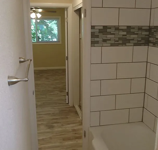 3930 SE Francis St — Photo 31
