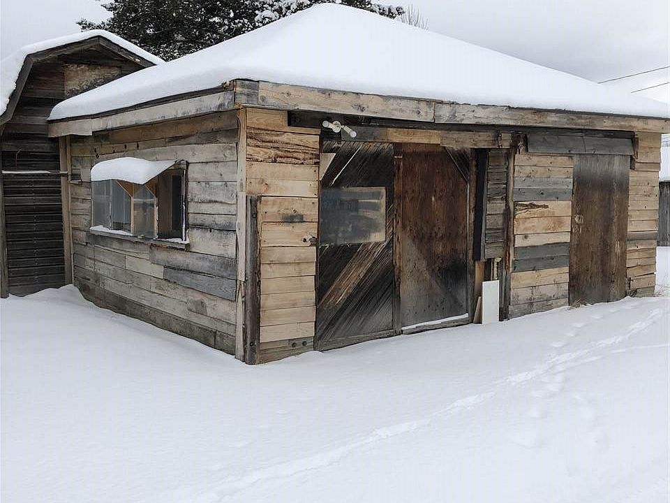 2nd image of 1206 Idaho St