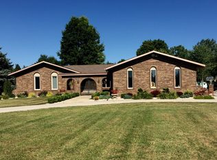 1811 S Allen Rd, Saint Clair, MI 48079