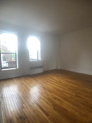 Rented by Compass | media 31