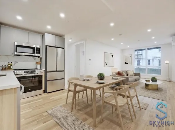 33 Clarkson Avenue image 1 of 20