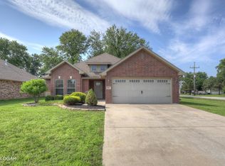 1812 Betenbough Way, Webb City, MO 64870