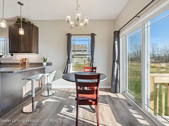 3rd image of 4655 Eastlund Cir