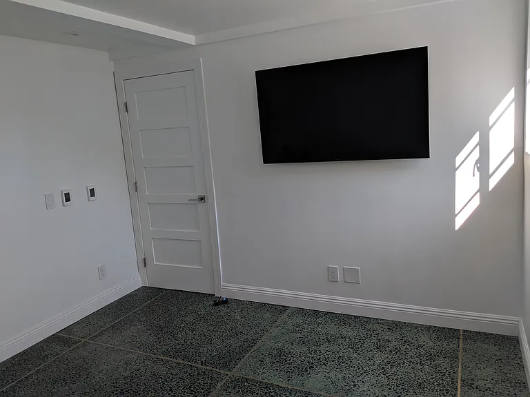 10413 Hebron Ln — Photo 21