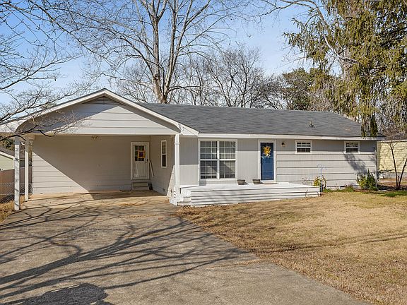 2nd image of 3907 Memphis Dr