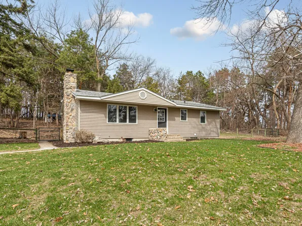 5210 Mount Carmel Rd, Carver, MN 55315
