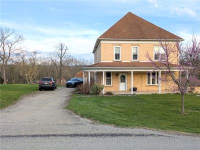 220 Overholt Dr, Scottdale, PA, 15683
