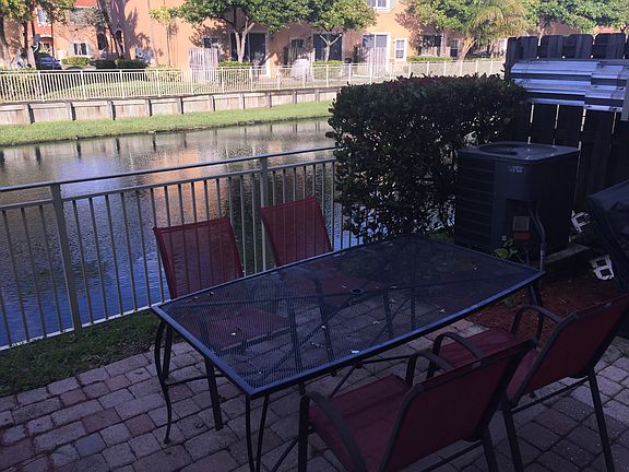 4th image of 4937 N Harbor Isles Dr #107