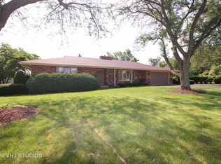 249 Chestnut Dr, Frankfort, IL 60423