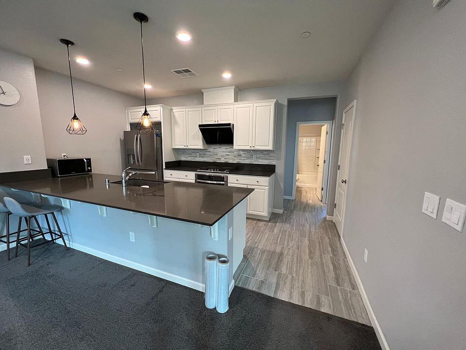1st image of 1025 Gabbiano Ln #3