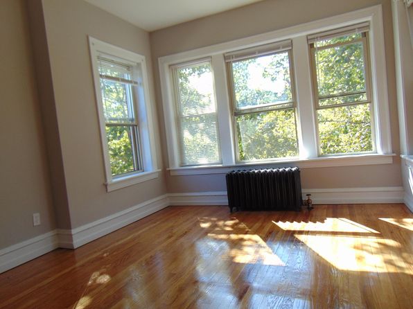 1142 W 78th St APT 2