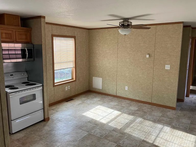 2115 US Highway 2 E #19 — Photo 4