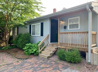 5638 Reeds Rd, Mission, KS 66202