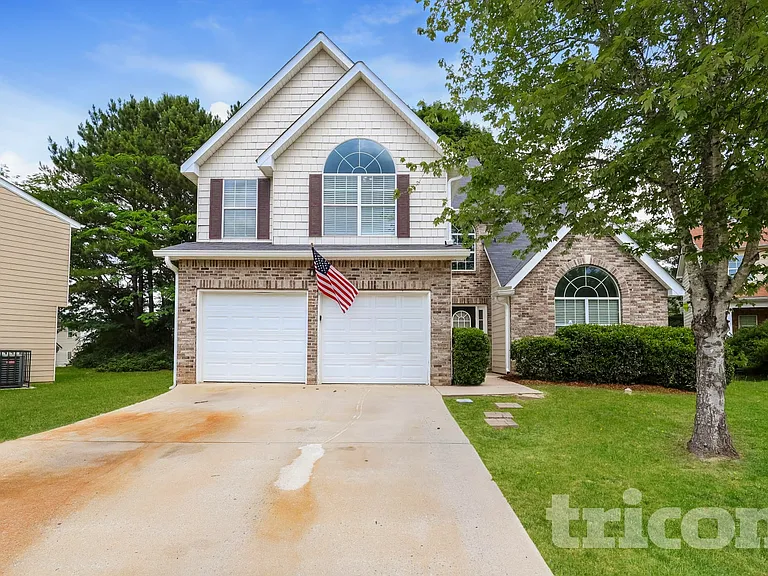 2372 Creel Rd — Photo 1