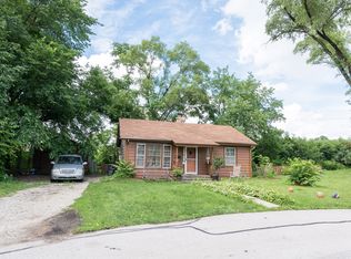 632 Dawn Pl, Downers Grove, IL 60515