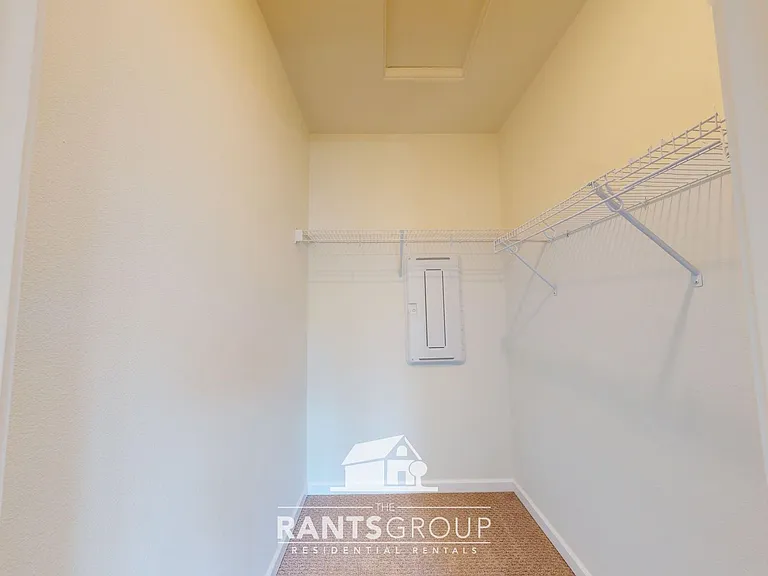 1653 Starlight Ln SW — Photo 45