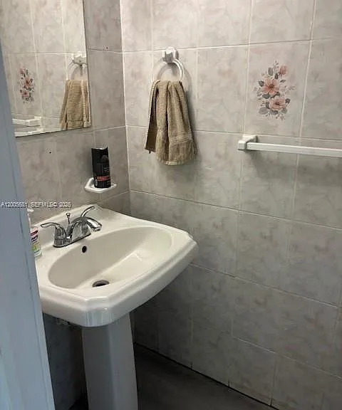 10720 NW 7th St #7A — Photo 18